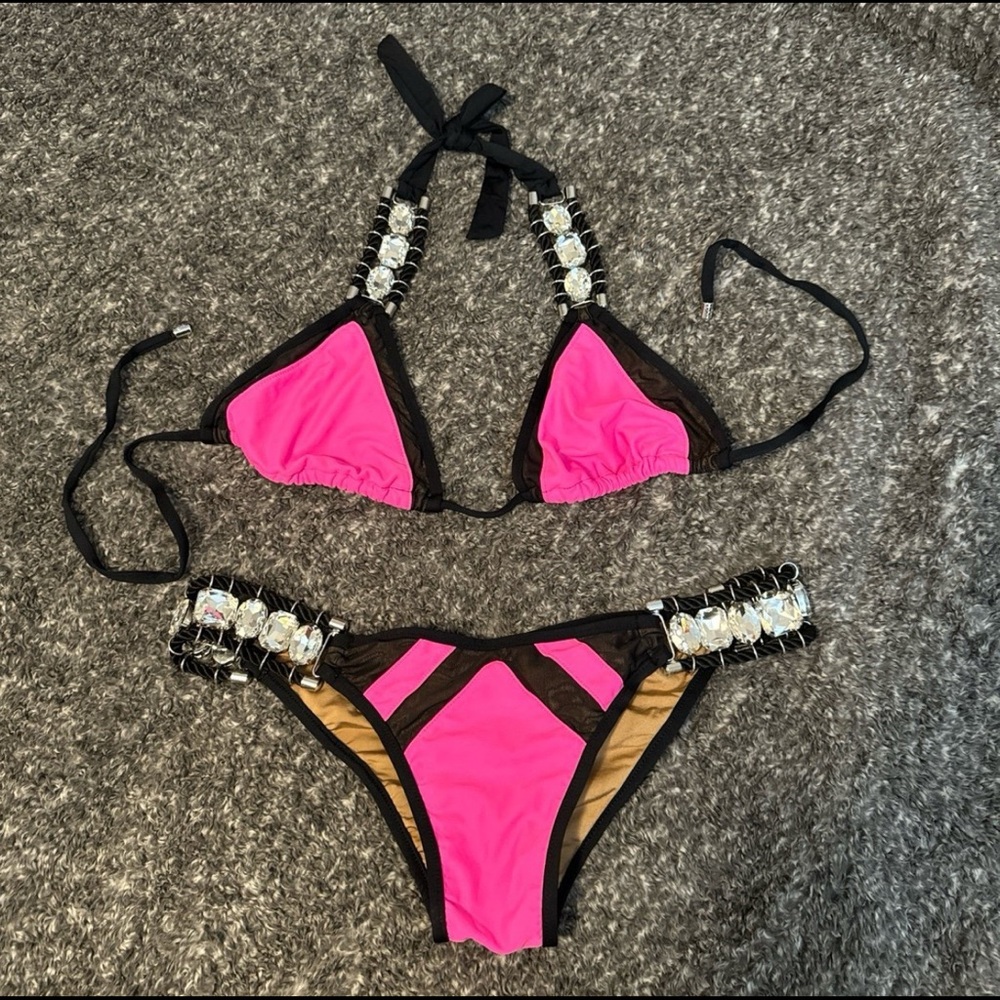 Beach Bunny Bikini (RARE)